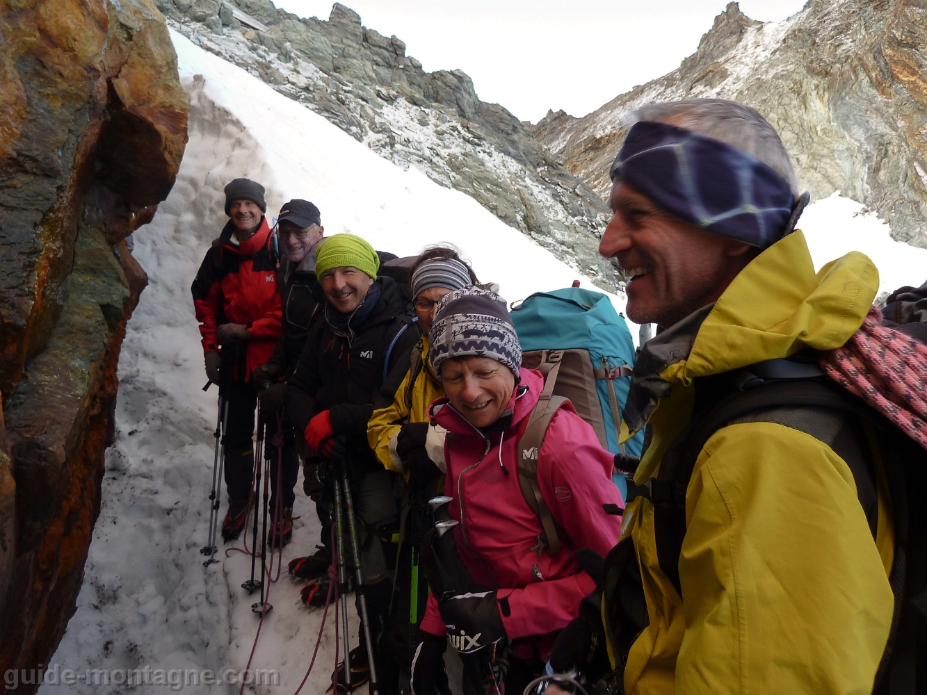 Cabane_Bertol-Schoenbiel_Hutte_02